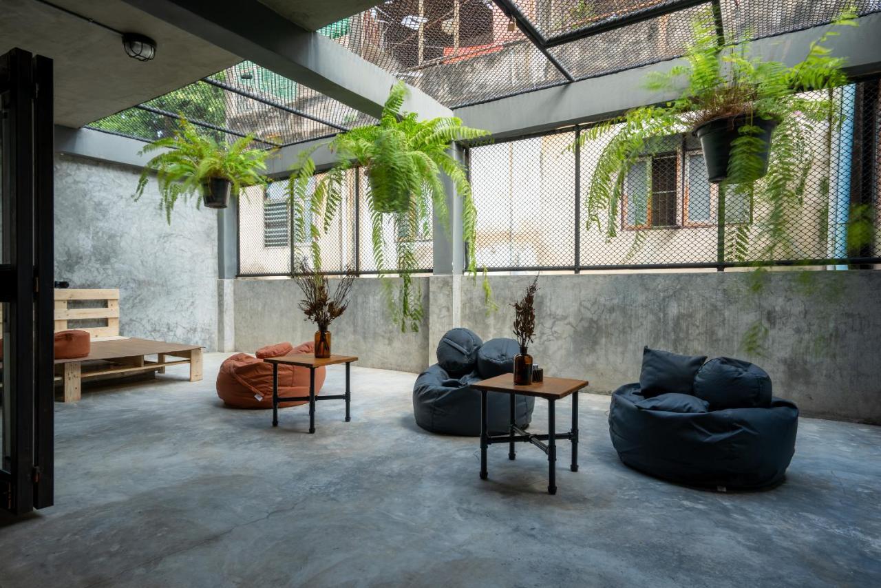 House Of Machine Boutique Hotel Бангкок Екстер'єр фото