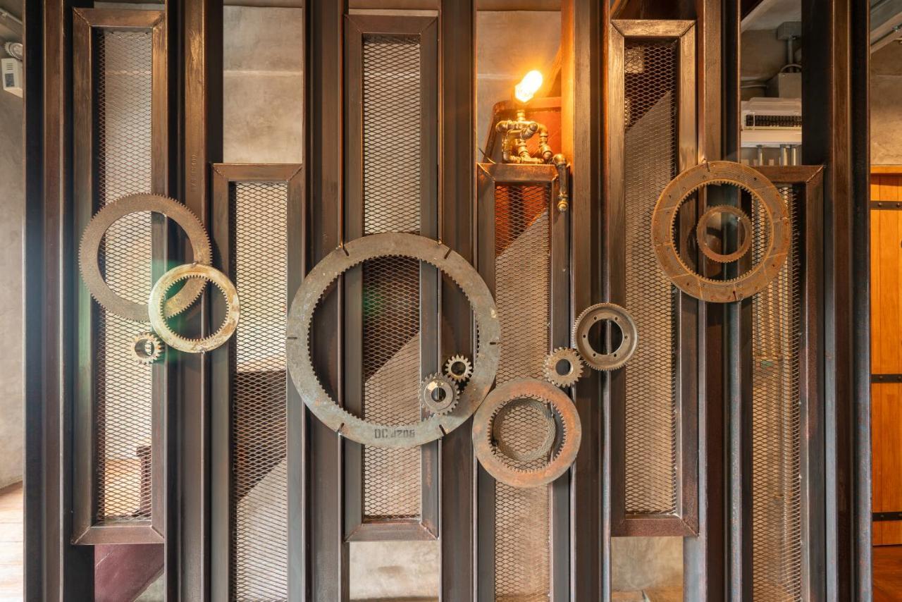 House Of Machine Boutique Hotel Бангкок Екстер'єр фото