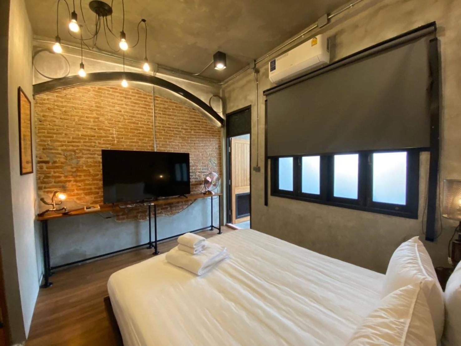 House Of Machine Boutique Hotel Бангкок Екстер'єр фото