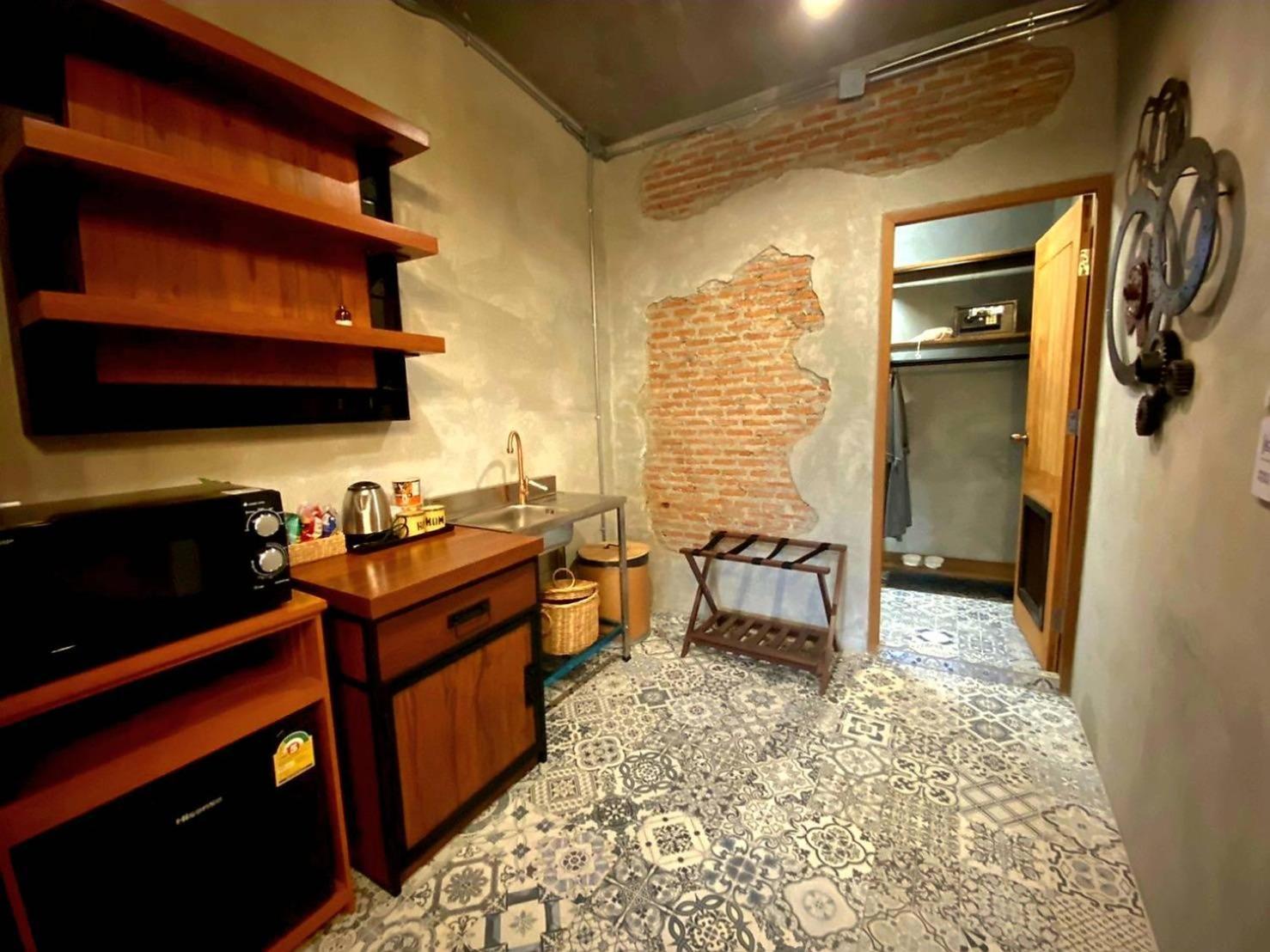 House Of Machine Boutique Hotel Бангкок Екстер'єр фото