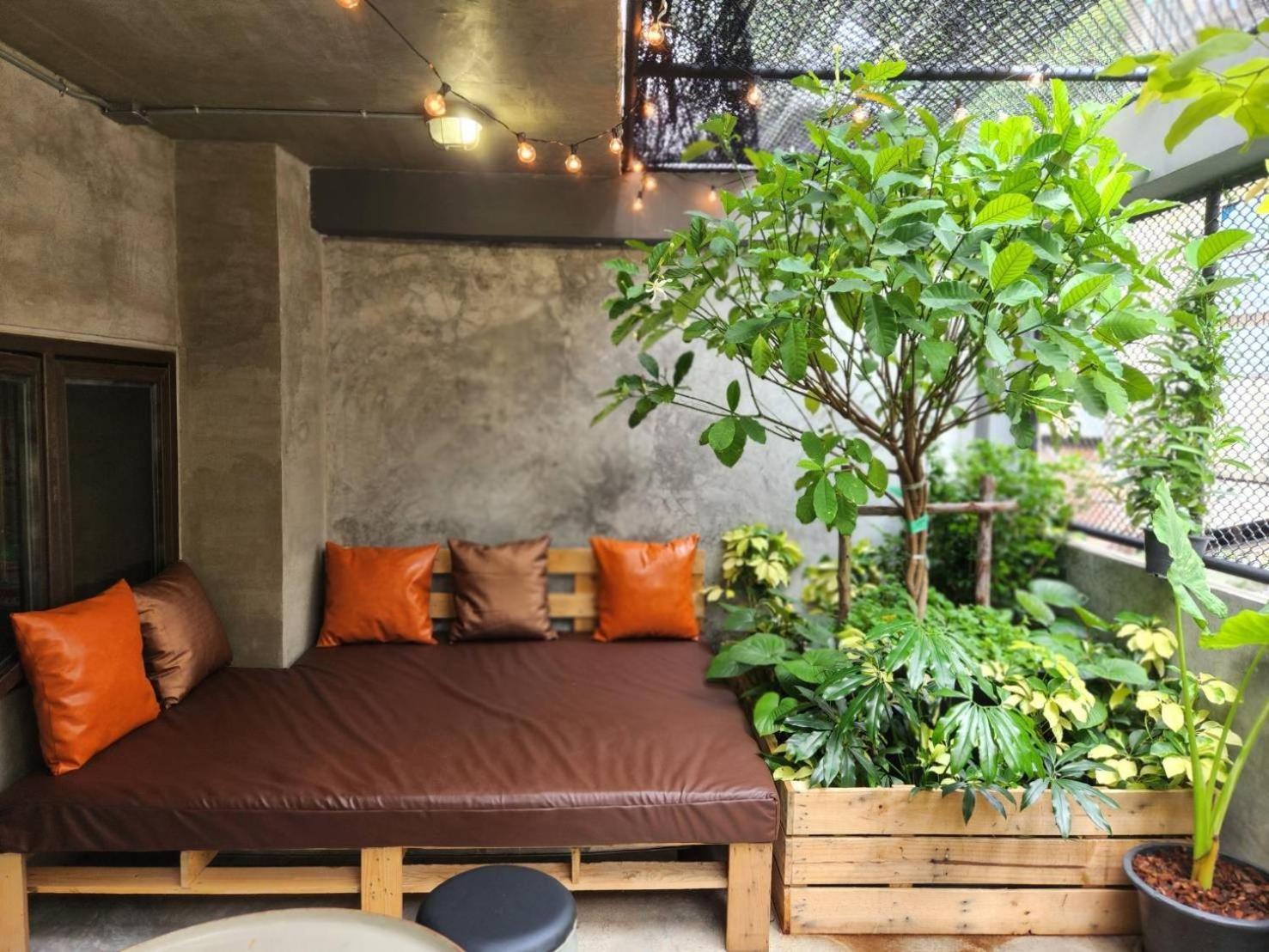 House Of Machine Boutique Hotel Бангкок Екстер'єр фото